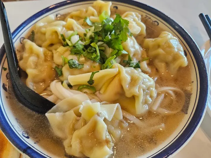 린우드 T 덤플링 하우스, 군만두랑 탄탄면이 맛있어요 첨부 사진 1